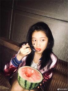 娱乐八卦吃瓜图片大全,吃瓜图鉴，带你领略明星幕后故事