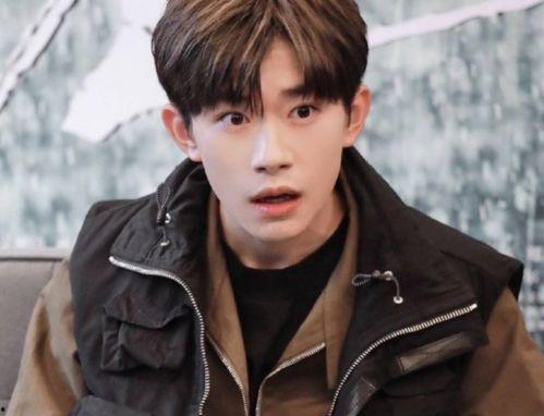 娱乐吃瓜君易烊千玺,娱乐吃瓜界的焦点人物