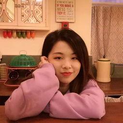 闺蜜进了娱乐圈带我吃瓜,带我一起尝鲜娱乐圈瓜果盛宴