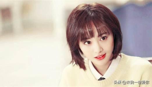 穿越娱乐圈吃瓜爽文,吃瓜爽文，解锁明星幕后秘密