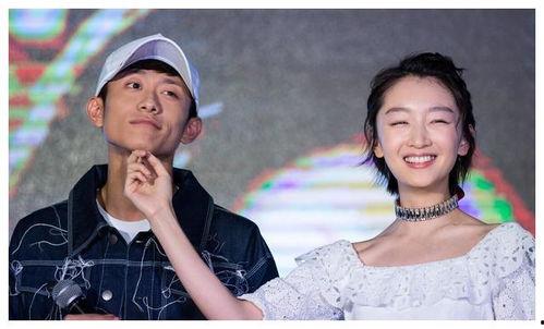 娱乐圈吃瓜的群名,揭秘“吃瓜群众”背后的秘密